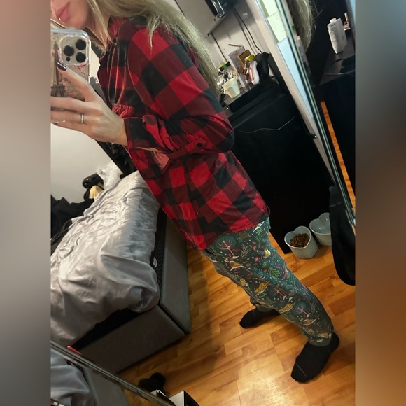 Ardene Red Plaid Long Sleeve - Picture 4 of 9